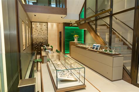 rolex new boutique.